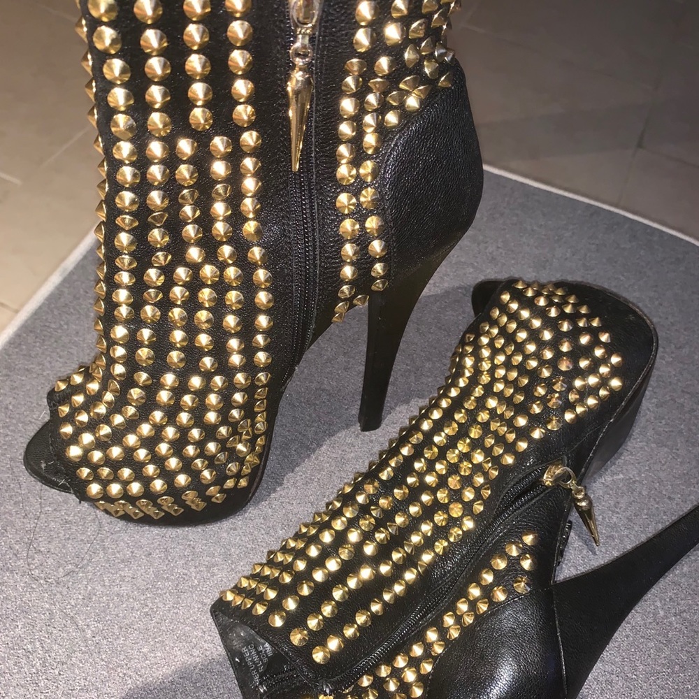 Rock and repubs sz 37